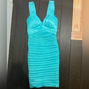 Like new Dress - worn once. Form shaping